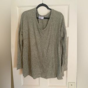 Discount Divas boutique XL sweater